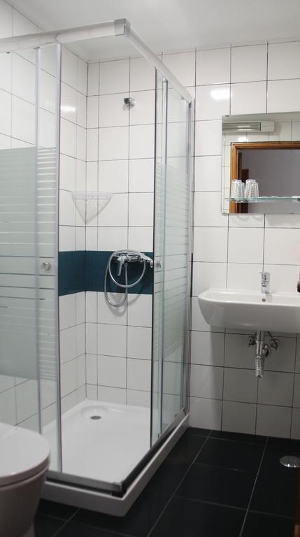 Hotel Kamanga Томар Екстериор снимка