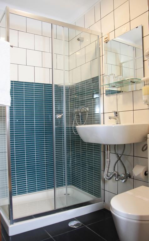 Hotel Kamanga Томар Екстериор снимка