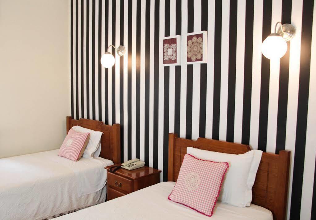 Hotel Kamanga Томар Екстериор снимка